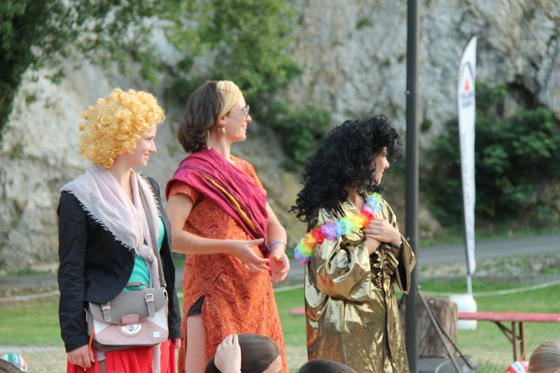 Village Camps International Summer Camp Ard&egrave;che, France 2019-07-26 https://www.villagecamps.com/journals_admin/images/911-41-07-03-2014  (800x533)  (182).jpg